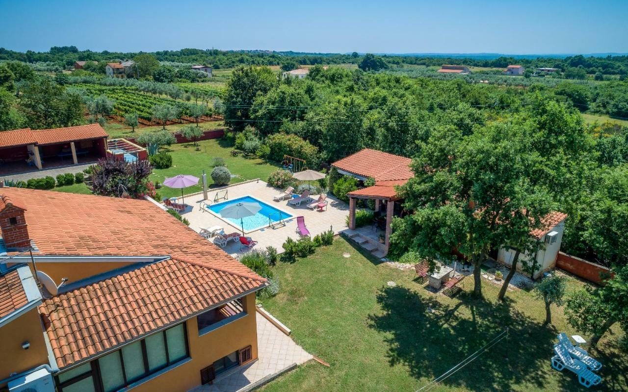 Вилла Hacienda Rosemary Muntic Экстерьер фото